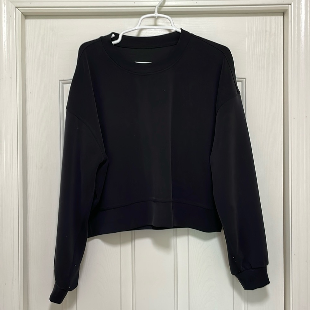 Lululemon Softstreme Perfectly I raise Cropped Crew 8
